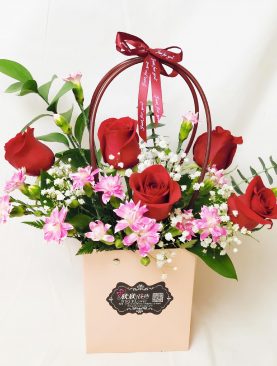 basket red rose